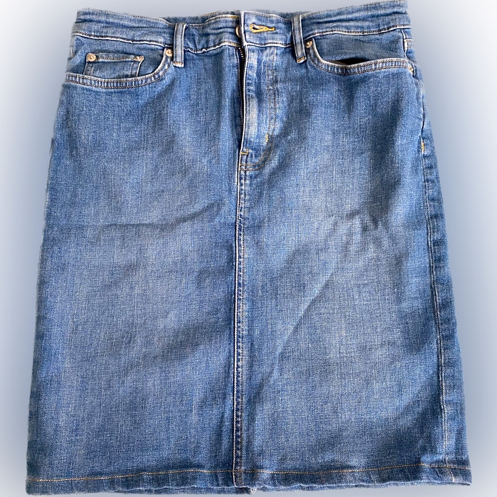 Denim skirt